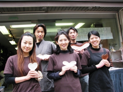 スタッフ|陶芸教室 彩泥窯